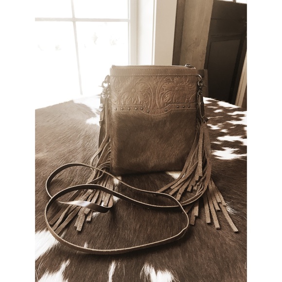 🌿MONTANA WEST CROSSBODY BAG🌵 - Picture 3 of 6